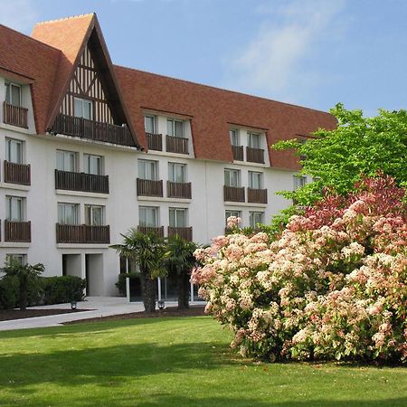 Amiraute Hotel Golf Deauville Touques Ngoại thất bức ảnh