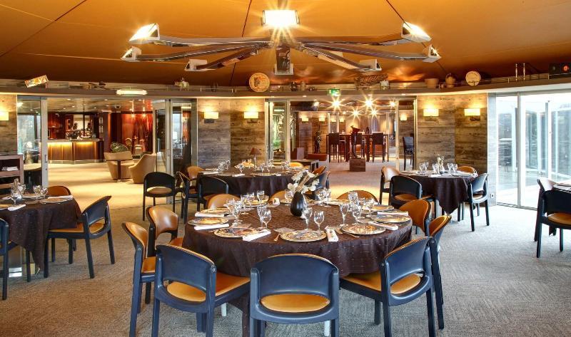 Amiraute Hotel Golf Deauville Touques Ngoại thất bức ảnh