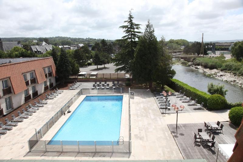 Amiraute Hotel Golf Deauville Touques Ngoại thất bức ảnh