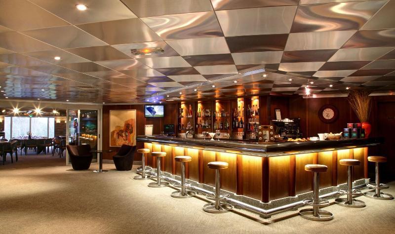 Amiraute Hotel Golf Deauville Touques Ngoại thất bức ảnh