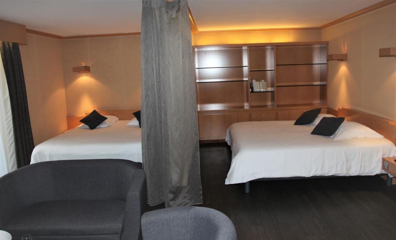 Amiraute Hotel Golf Deauville Touques Ngoại thất bức ảnh