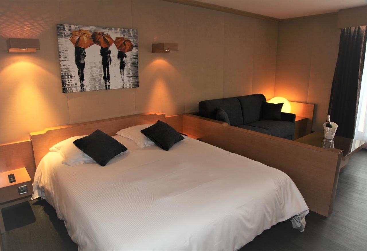 Amiraute Hotel Golf Deauville Touques Ngoại thất bức ảnh