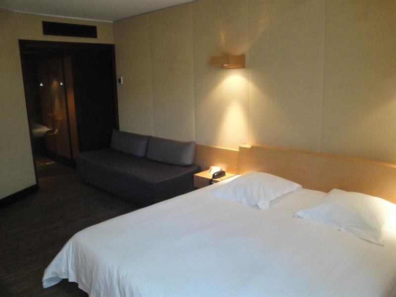 Amiraute Hotel Golf Deauville Touques Ngoại thất bức ảnh